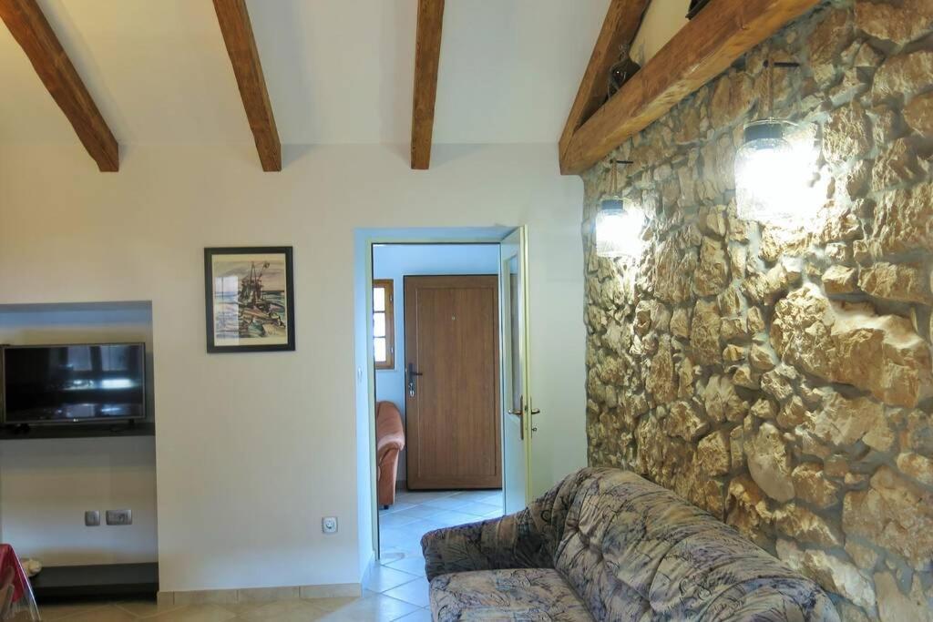 Vacation Home Marinici Mošćenička Draga Eksteriør bilde